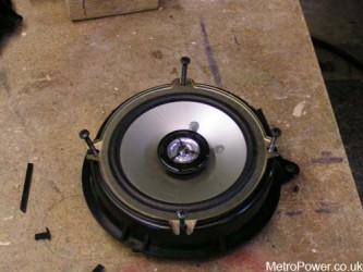 mounting new speakers into mount with 4 screws