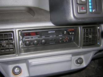 rover OEM head unit in metro dash