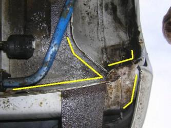 metro rear boot floor corners rust spot