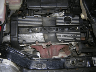 k-series 16 valve spi engine cam cover removed